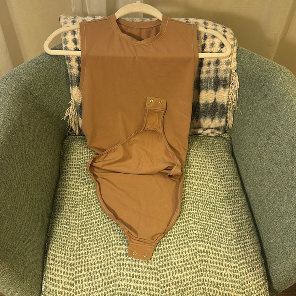 SKIMS Brown Shapewear Bodysuit - Picture 2 of 4